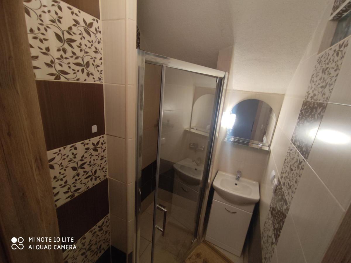 Apartmán Lúčky 5 izbový rodinný dom Exterior foto